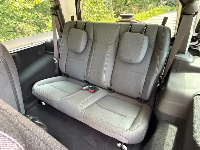 2026 Jeep JL Wrangler - Image 12 of 25