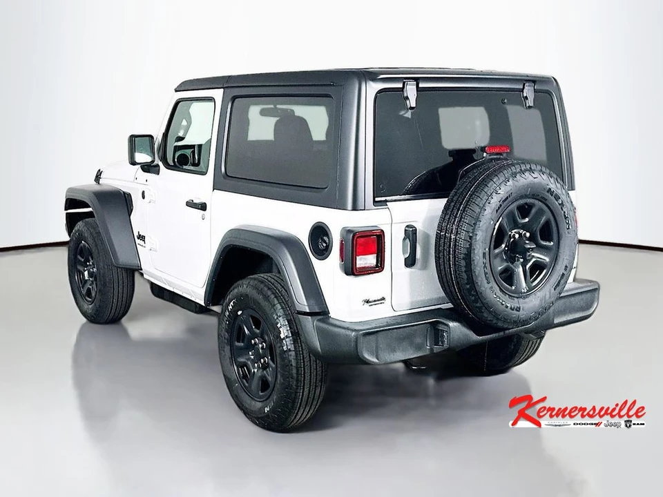 2026 Jeep JL Wrangler - Image 5 of 21