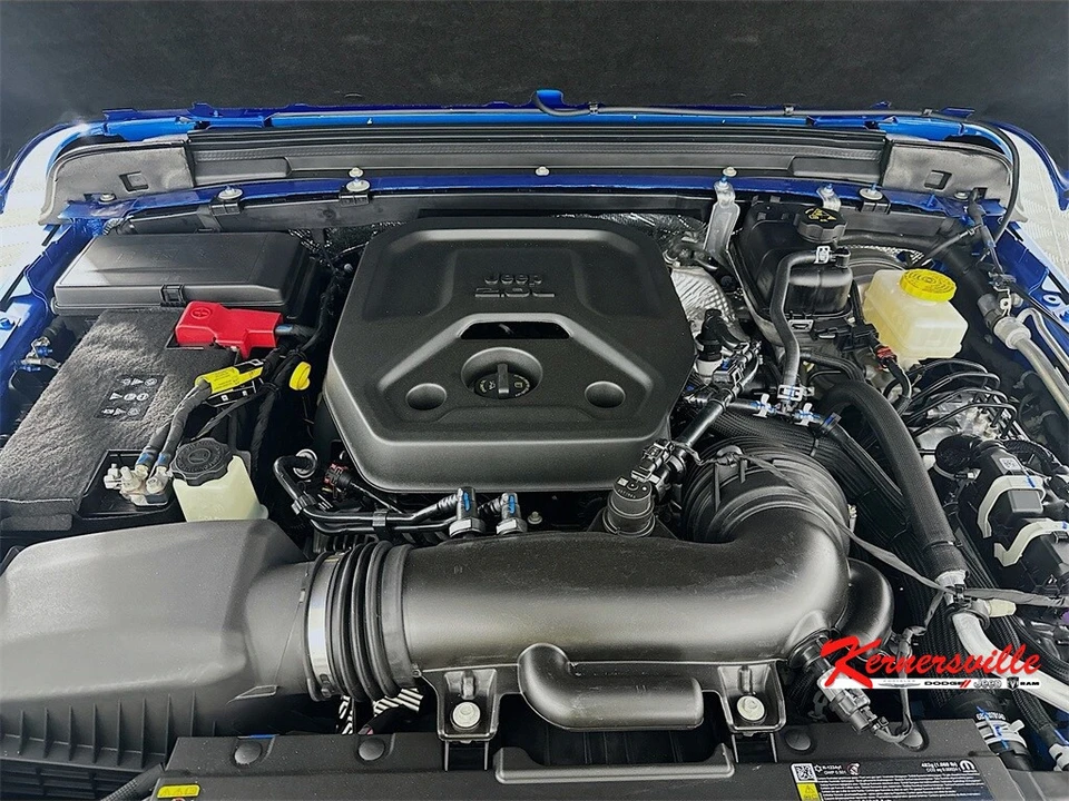 2026 Jeep JL Wrangler - Image 18 of 21