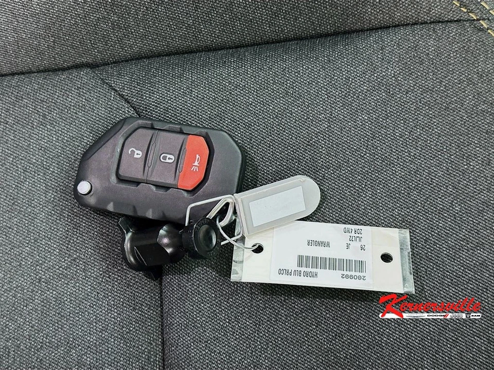 2026 Jeep JL Wrangler - Image 20 of 21
