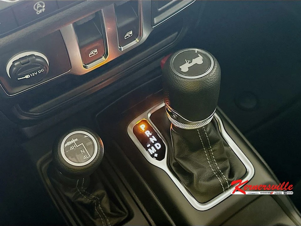 2026 Jeep JL Wrangler - Image 12 of 21