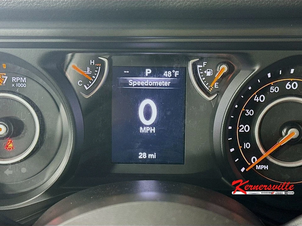 2026 Jeep JL Wrangler - Image 11 of 21