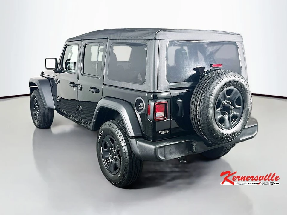 2026 Jeep JL Wrangler - Image 5 of 12
