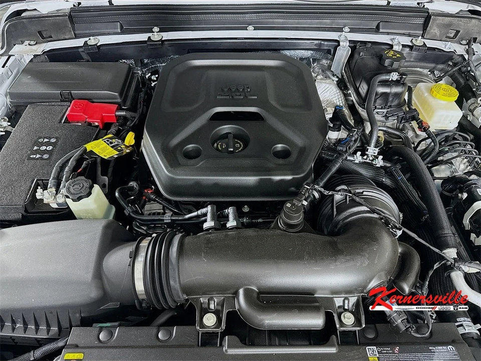 2026 Jeep JL Wrangler - Image 18 of 21