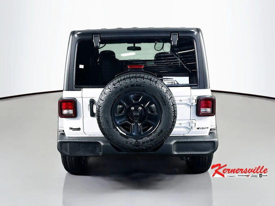2026 Jeep JL Wrangler - Image 6 of 12