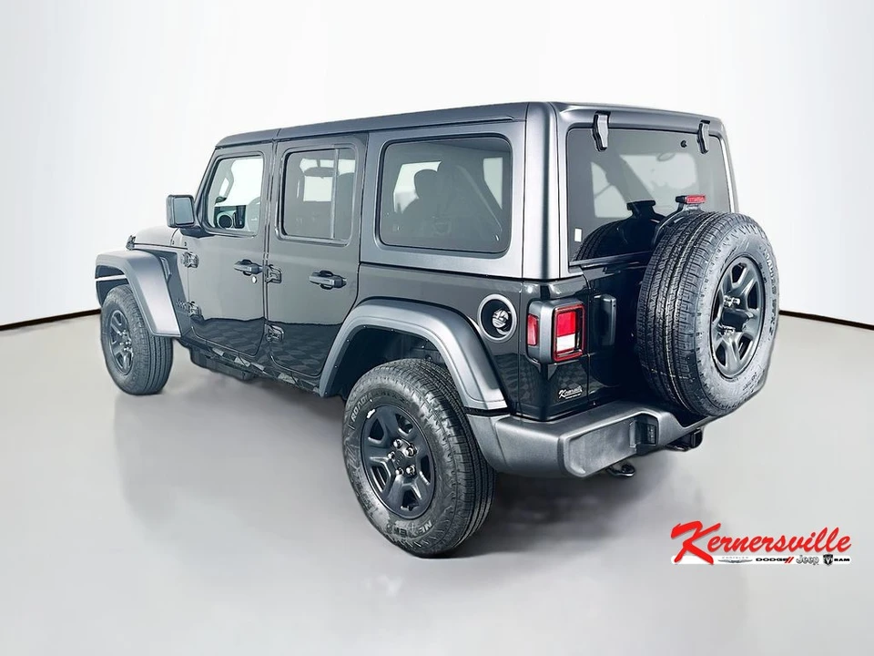 2026 Jeep JL Wrangler - Image 5 of 12