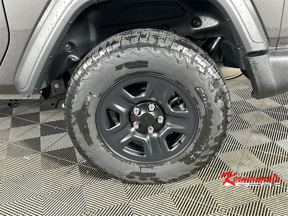 2026 Jeep JL Wrangler - Image 17 of 21