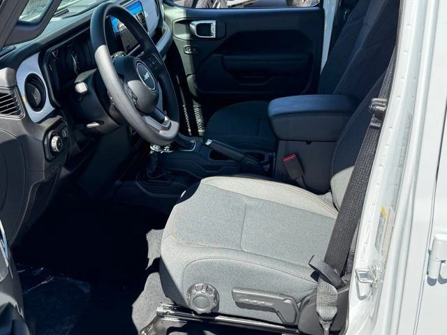 2026 Jeep JL Wrangler - Image 10 of 20