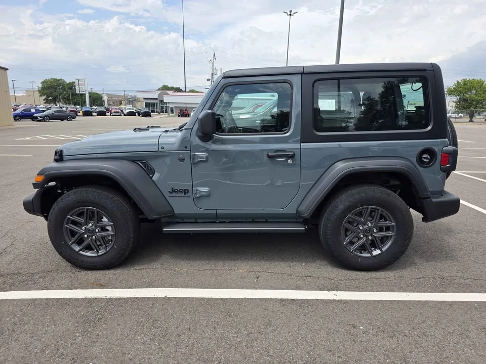 2026 Jeep JL Wrangler - Image 6 of 8