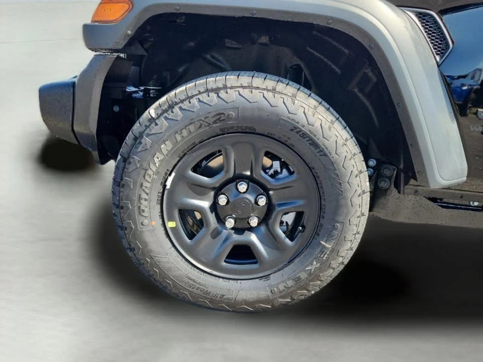2026 Jeep JL Wrangler - Image 14 of 16