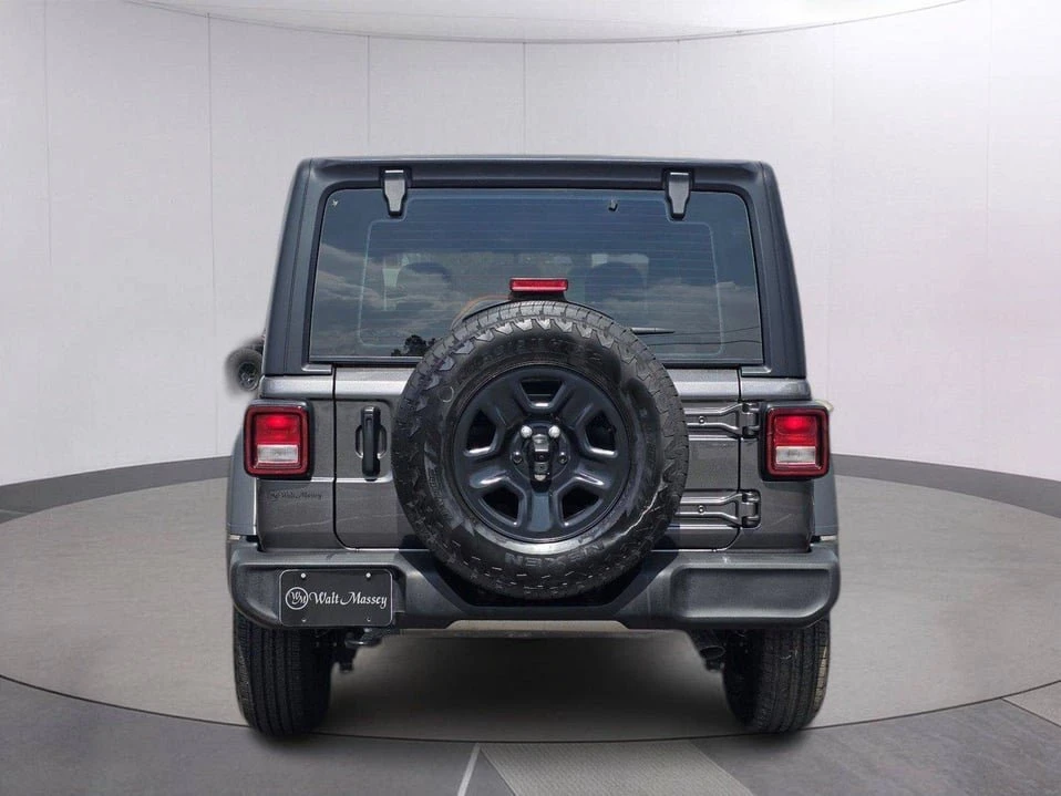 2026 Jeep JL Wrangler - Image 6 of 10