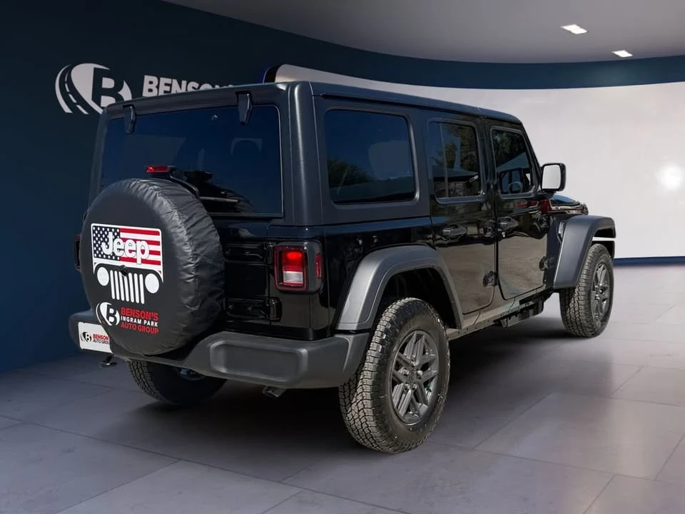 2026 Jeep JL Wrangler - Image 5 of 20
