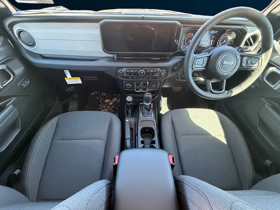 2026 Jeep JL Wrangler - Image 12 of 20