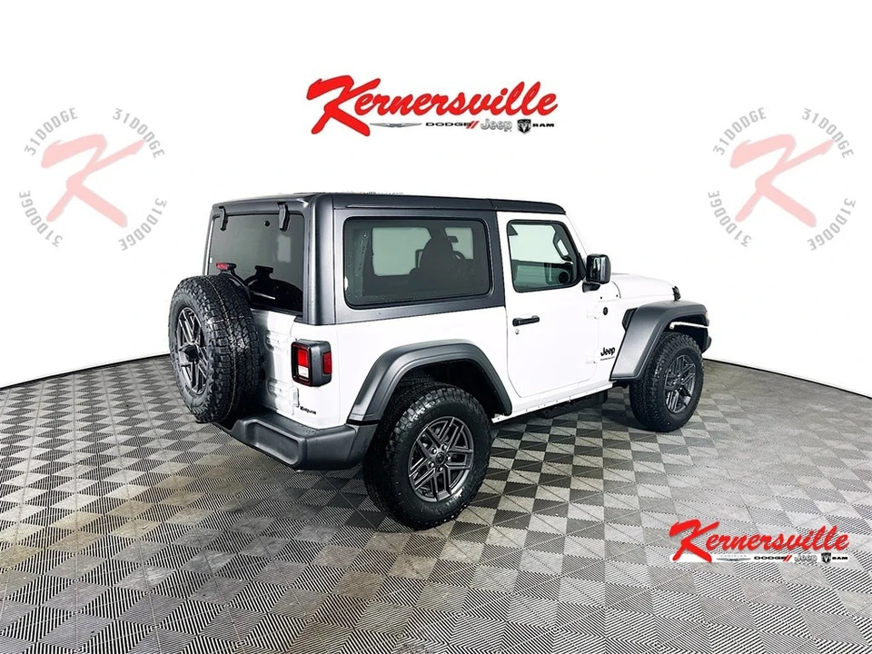 2026 Jeep JL Wrangler - Image 7 of 12