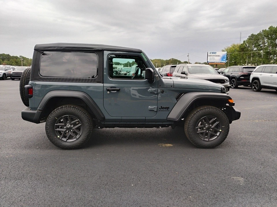2026 Jeep JL Wrangler - Image 4 of 12