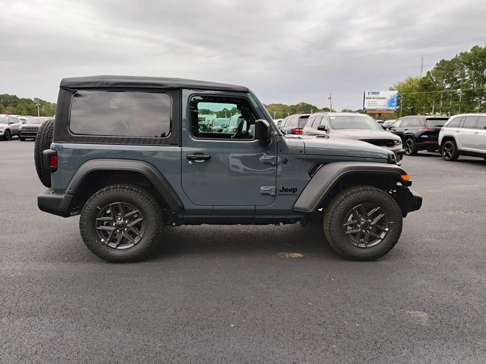 2026 Jeep JL Wrangler - Image 4 of 12