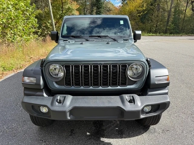 2026 Jeep JL Wrangler - Image 4 of 31