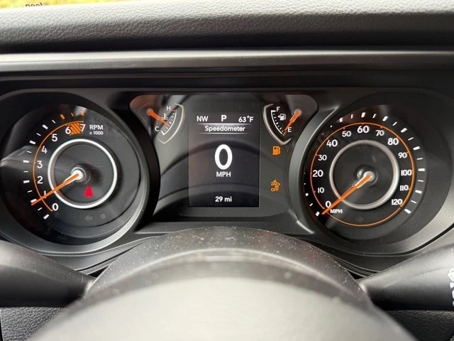 2026 Jeep JL Wrangler - Image 22 of 31