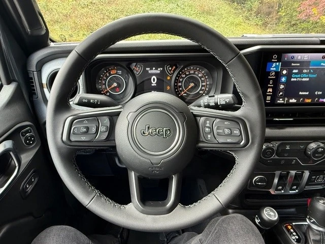 2026 Jeep JL Wrangler - Image 21 of 21