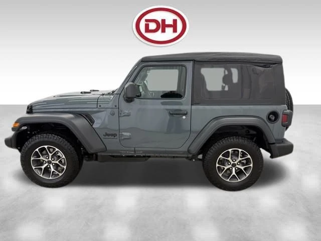 2026 Jeep JL Wrangler - Image 9 of 24