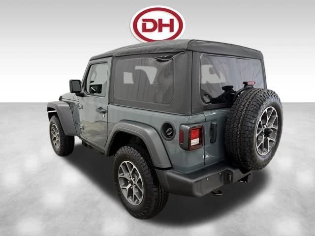 2026 Jeep JL Wrangler - Image 10 of 24