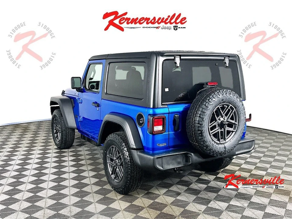 2026 Jeep JL Wrangler - Image 5 of 12