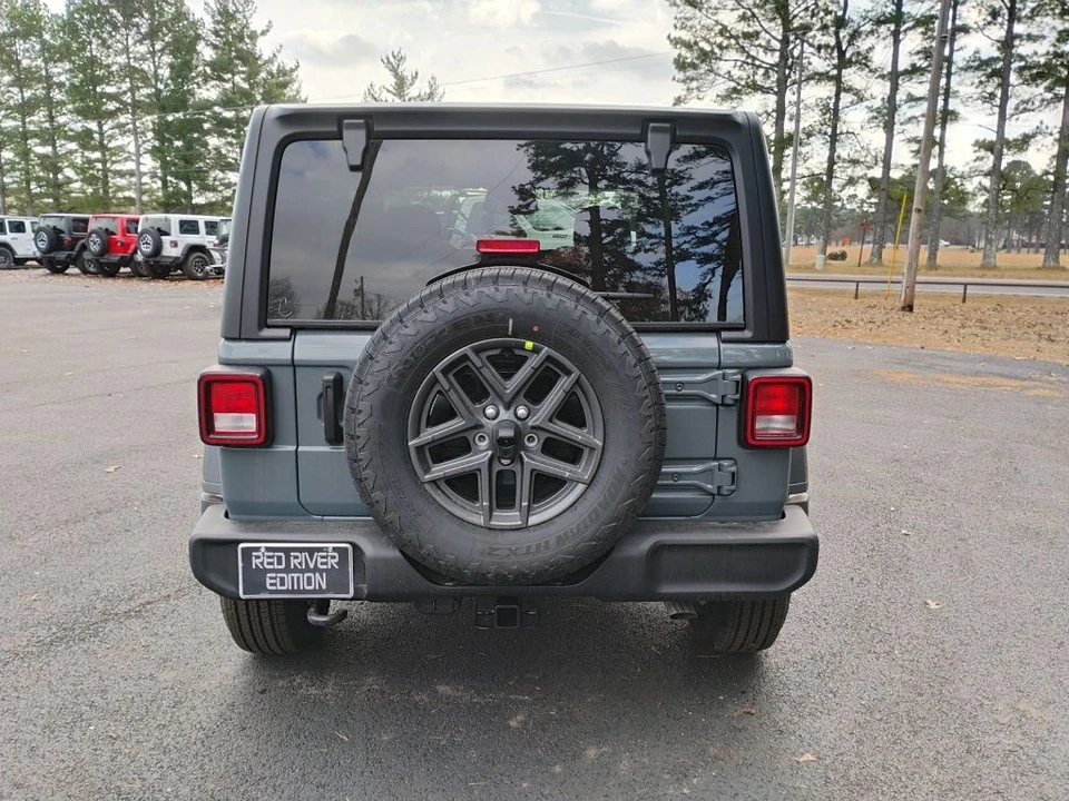 2026 Jeep JL Wrangler - Image 6 of 12