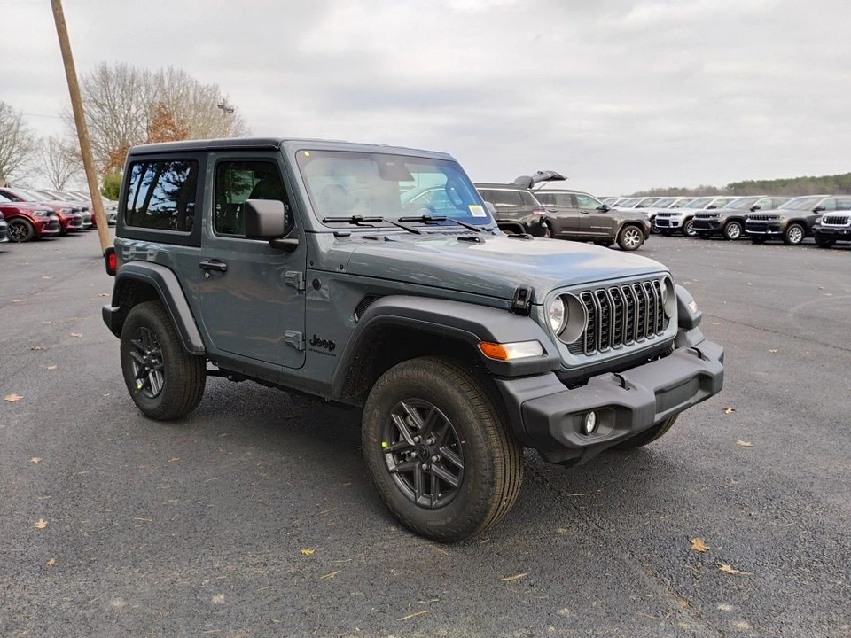 2026 Jeep JL Wrangler - Image 3 of 12