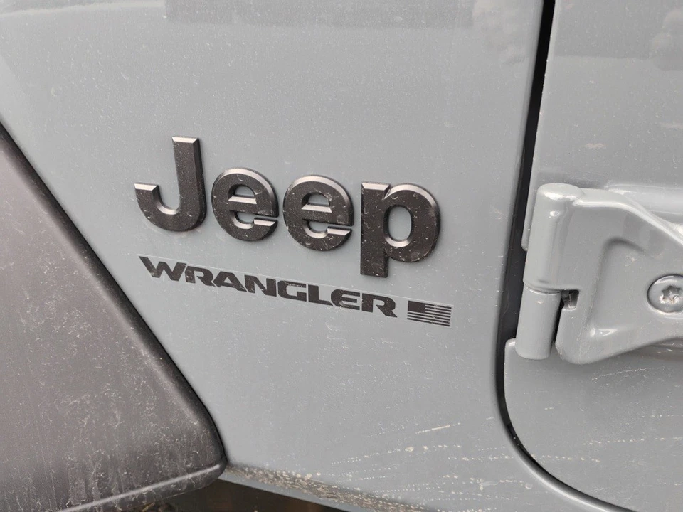 2026 Jeep JL Wrangler - Image 10 of 12