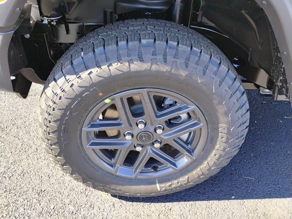 2026 Jeep JL Wrangler - Image 9 of 12