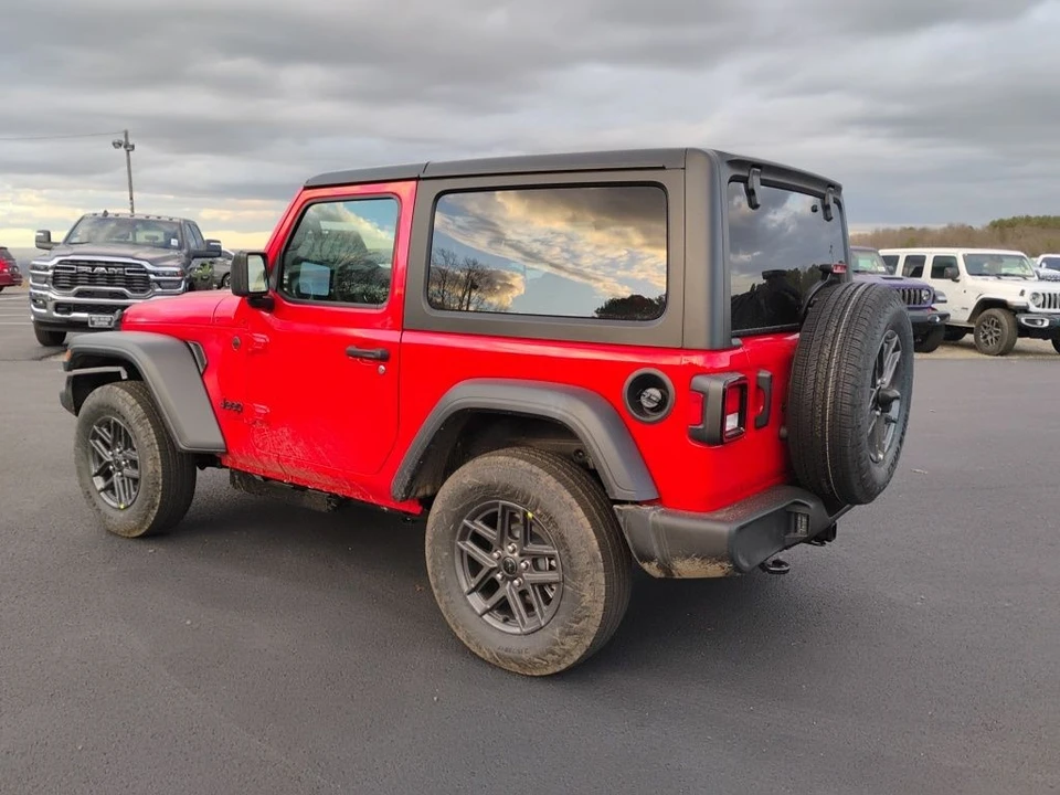 2026 Jeep JL Wrangler - Image 7 of 12