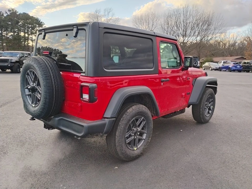 2026 Jeep JL Wrangler - Image 5 of 12