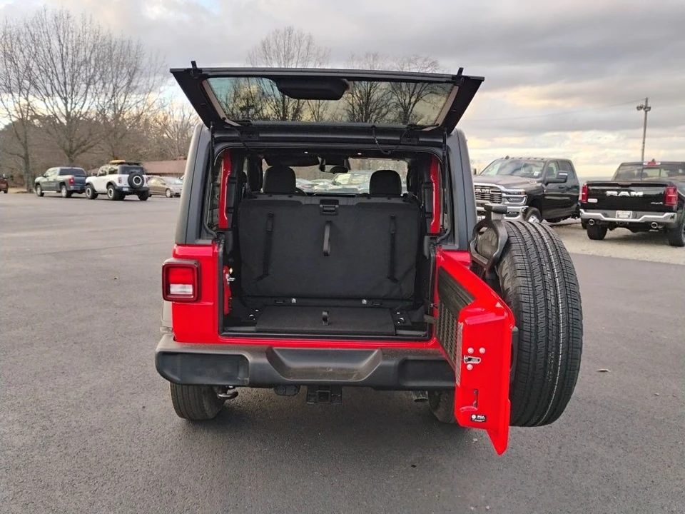 2026 Jeep JL Wrangler - Image 12 of 12
