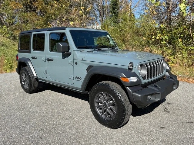 2026 Jeep JL Wrangler - Image 5 of 21