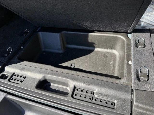 2026 Jeep JL Wrangler - Image 18 of 21
