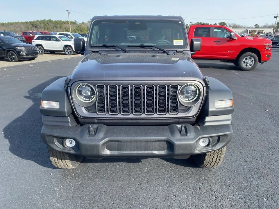 2026 Jeep JL Wrangler - Image 2 of 12