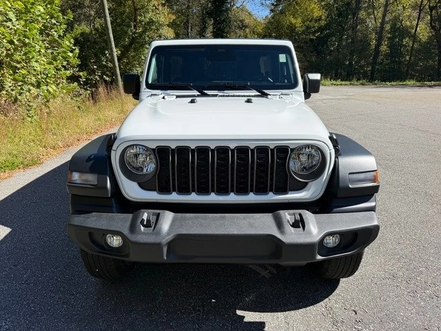 2026 Jeep JL Wrangler - Image 4 of 21