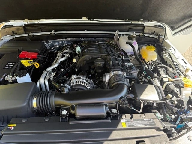2026 Jeep JL Wrangler - Image 10 of 21