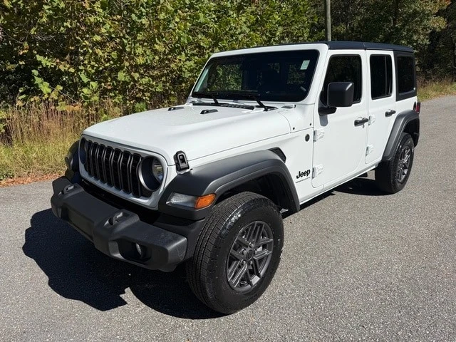 2026 Jeep JL Wrangler - Image 3 of 21