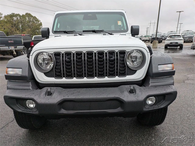2026 Jeep JL Wrangler - Image 9 of 12