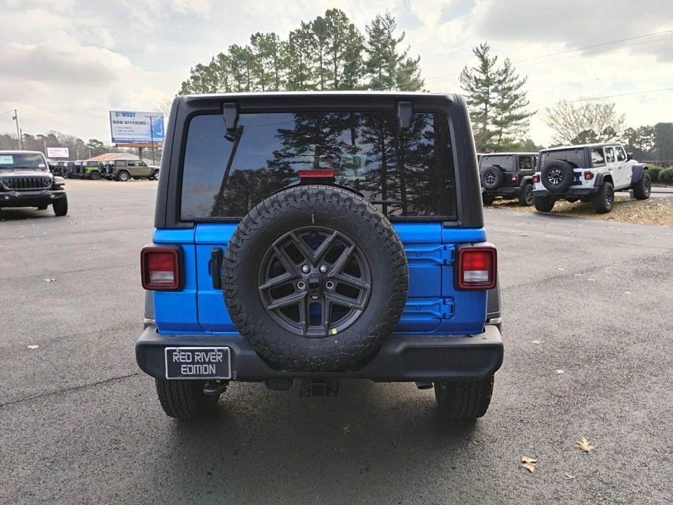 2026 Jeep JL Wrangler - Image 6 of 12