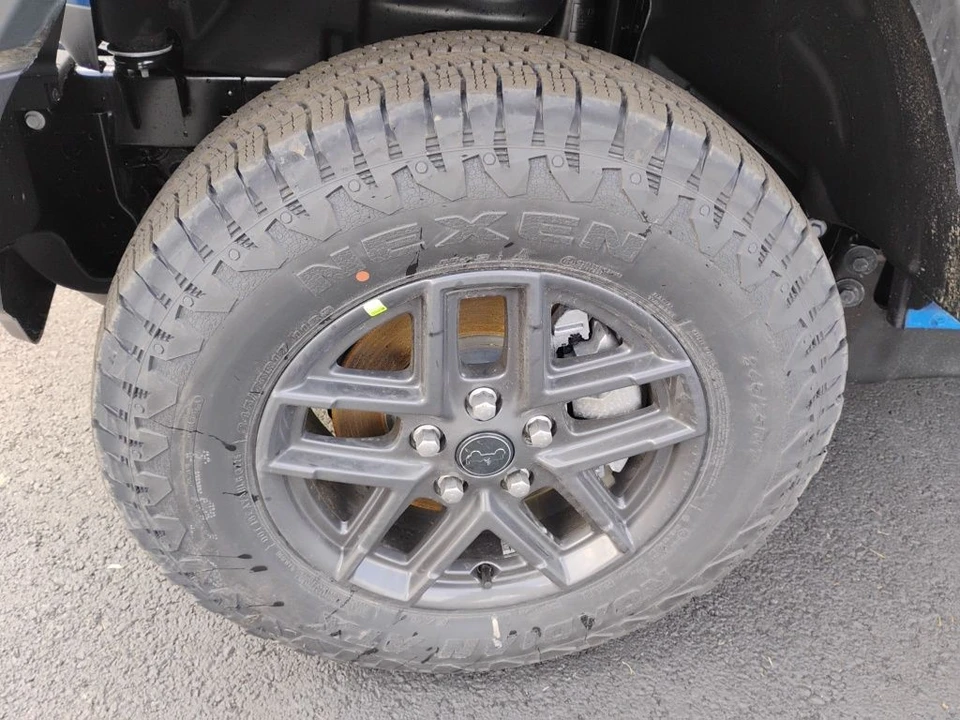 2026 Jeep JL Wrangler - Image 9 of 12