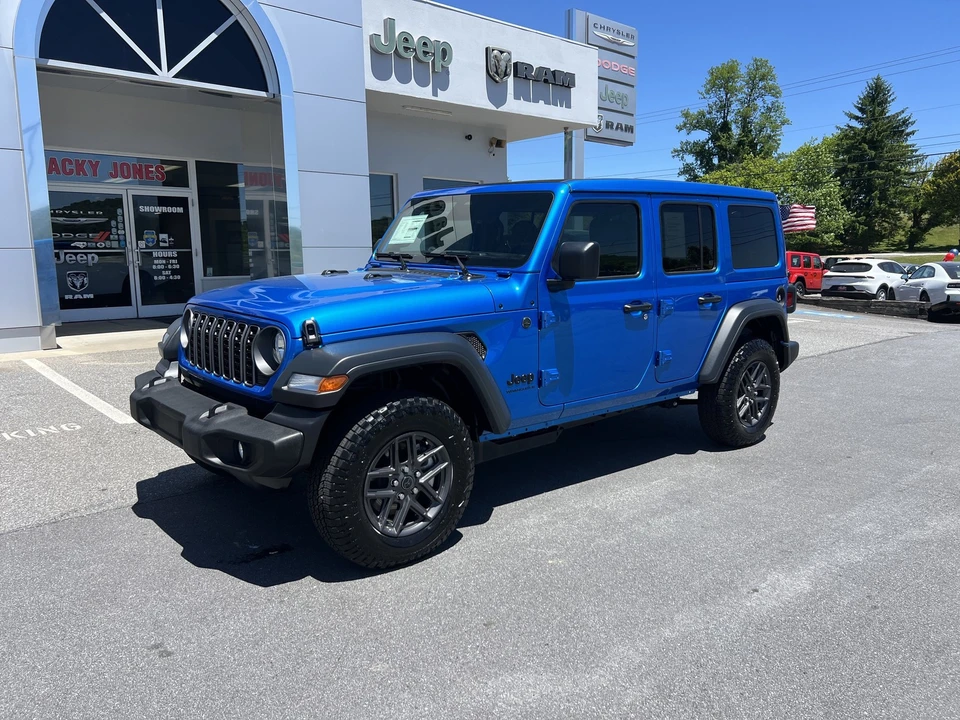 2026 Jeep JL Wrangler - Image 6 of 24