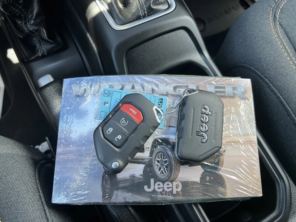 2026 Jeep JL Wrangler - Image 22 of 24