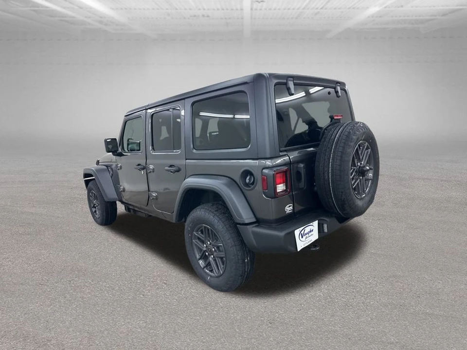 2026 Jeep JL Wrangler - Image 7 of 12