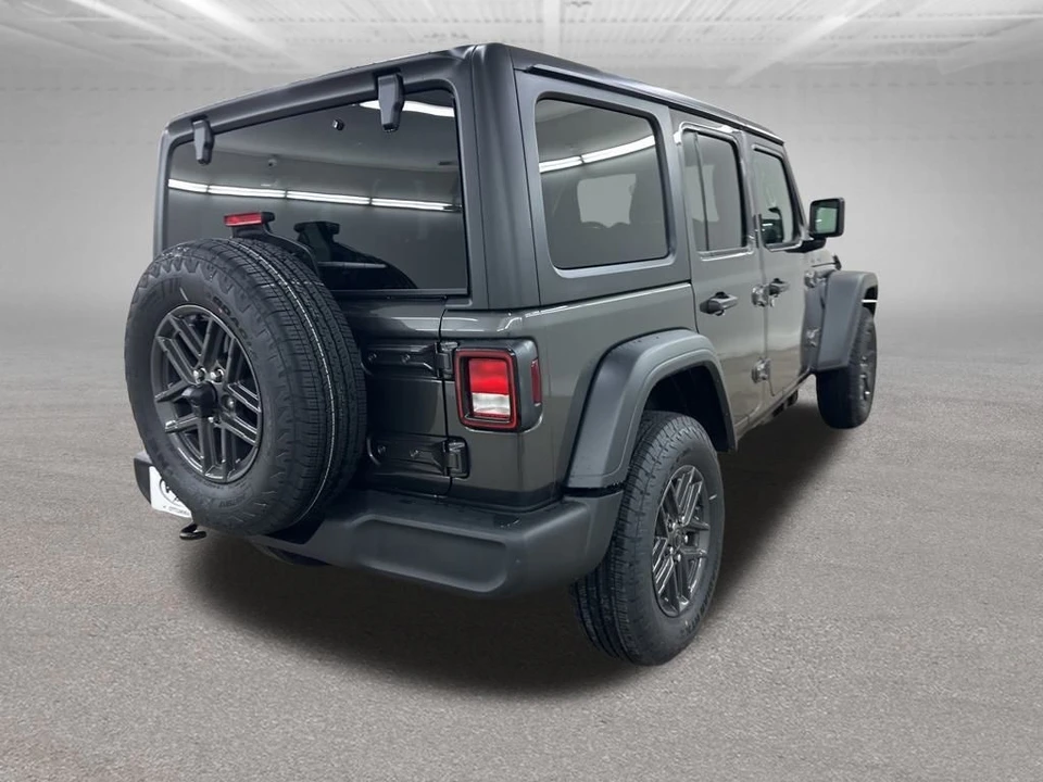 2026 Jeep JL Wrangler - Image 11 of 12
