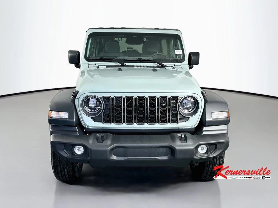 2026 Jeep JL Wrangler - Image 2 of 21