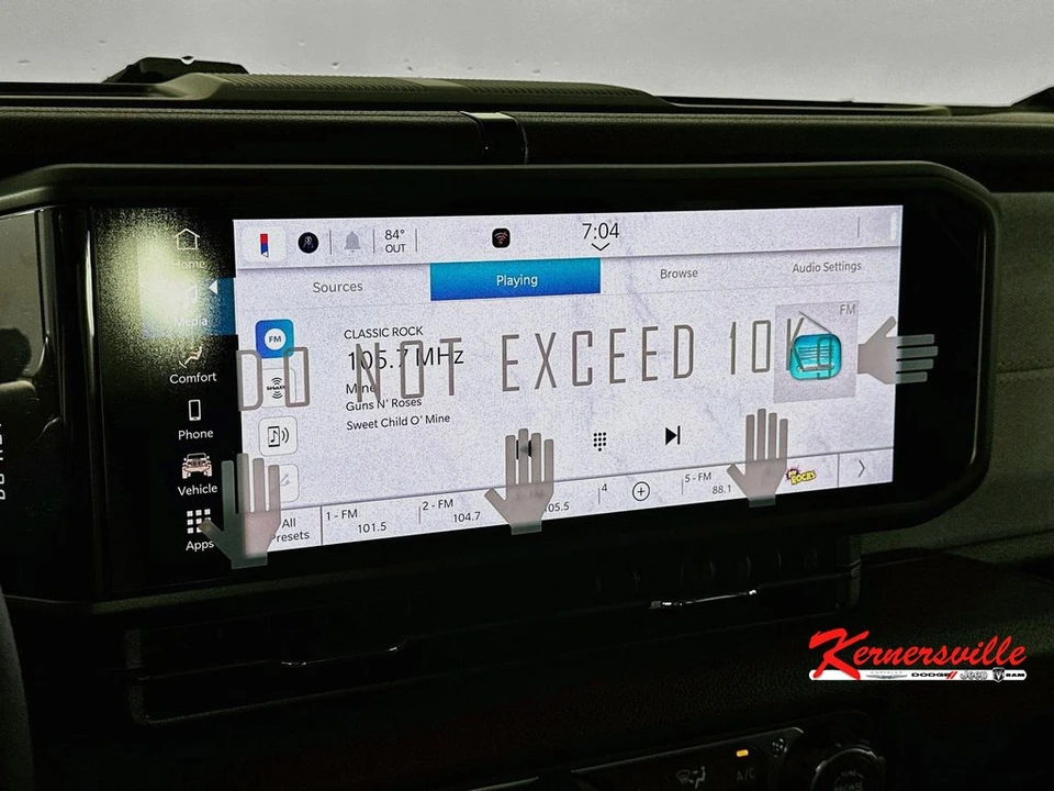 2026 Jeep JL Wrangler - Image 13 of 21