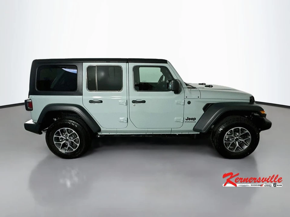 2026 Jeep JL Wrangler - Image 8 of 21