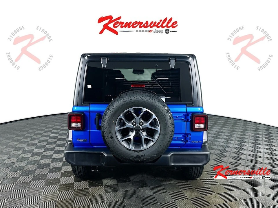 2026 Jeep JL Wrangler - Image 6 of 12